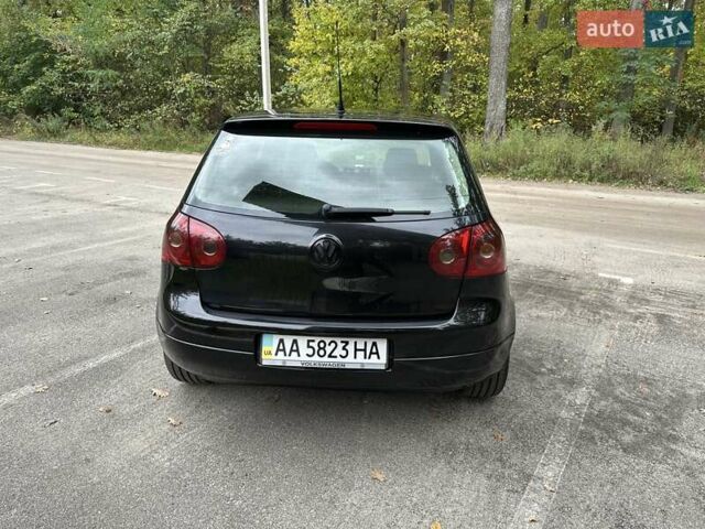Черный Фольксваген Гольф, объемом двигателя 1.6 л и пробегом 196 тыс. км за 7000 $, фото 16 на Automoto.ua