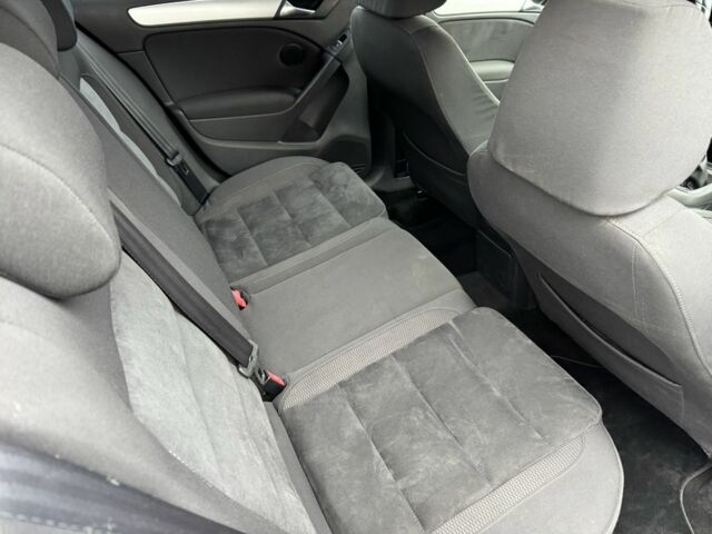 Черный Фольксваген Гольф, объемом двигателя 1.4 л и пробегом 168 тыс. км за 6850 $, фото 10 на Automoto.ua