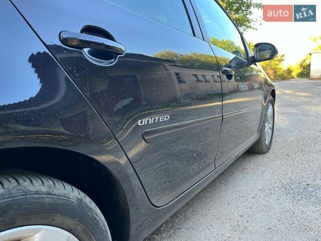 Чорний Фольксваген Гольф, об'ємом двигуна 1.4 л та пробігом 177 тис. км за 6999 $, фото 15 на Automoto.ua