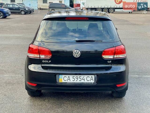 Черный Фольксваген Гольф, объемом двигателя 1.6 л и пробегом 247 тыс. км за 7950 $, фото 13 на Automoto.ua