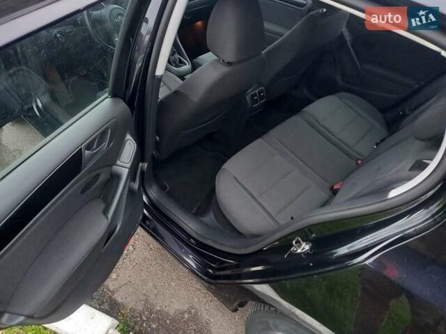 Черный Фольксваген Гольф, объемом двигателя 1.4 л и пробегом 234 тыс. км за 6600 $, фото 16 на Automoto.ua