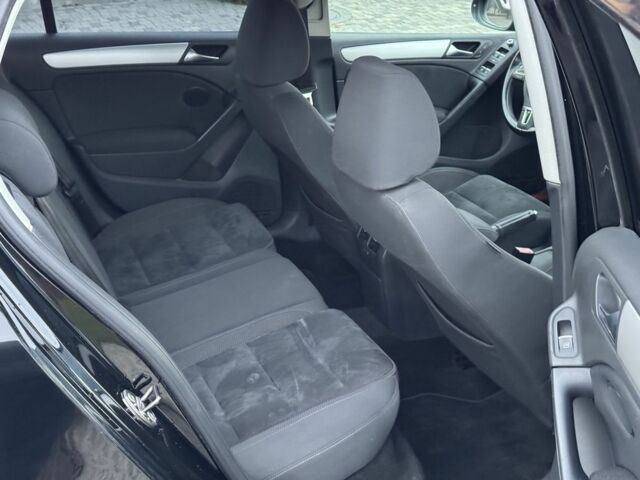 Черный Фольксваген Гольф, объемом двигателя 1.4 л и пробегом 168 тыс. км за 7350 $, фото 17 на Automoto.ua