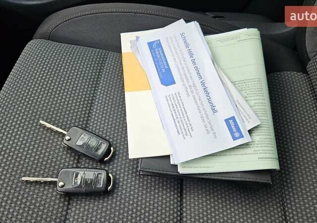 Черный Фольксваген Гольф, объемом двигателя 1.39 л и пробегом 197 тыс. км за 7350 $, фото 86 на Automoto.ua