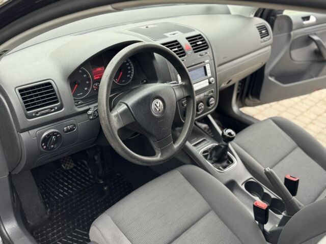 Чорний Фольксваген Гольф, об'ємом двигуна 0 л та пробігом 239 тис. км за 5699 $, фото 13 на Automoto.ua