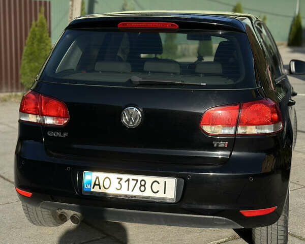 Чорний Фольксваген Гольф, об'ємом двигуна 1.39 л та пробігом 205 тис. км за 7500 $, фото 4 на Automoto.ua