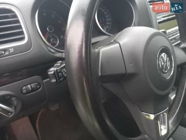 Черный Фольксваген Гольф, объемом двигателя 1.4 л и пробегом 234 тыс. км за 6600 $, фото 12 на Automoto.ua