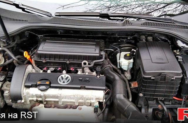 Черный Фольксваген Гольф, объемом двигателя 1.4 л и пробегом 201 тыс. км за 7000 $, фото 11 на Automoto.ua