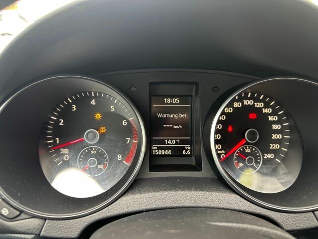 Чорний Фольксваген Гольф, об'ємом двигуна 0 л та пробігом 150 тис. км за 7800 $, фото 4 на Automoto.ua