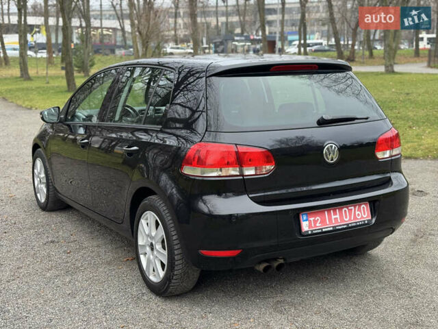 Черный Фольксваген Гольф, объемом двигателя 1.39 л и пробегом 251 тыс. км за 8400 $, фото 5 на Automoto.ua