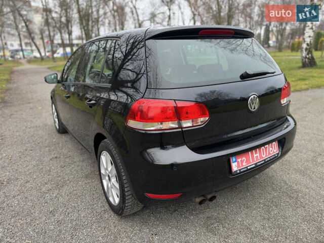 Черный Фольксваген Гольф, объемом двигателя 1.39 л и пробегом 251 тыс. км за 8400 $, фото 11 на Automoto.ua