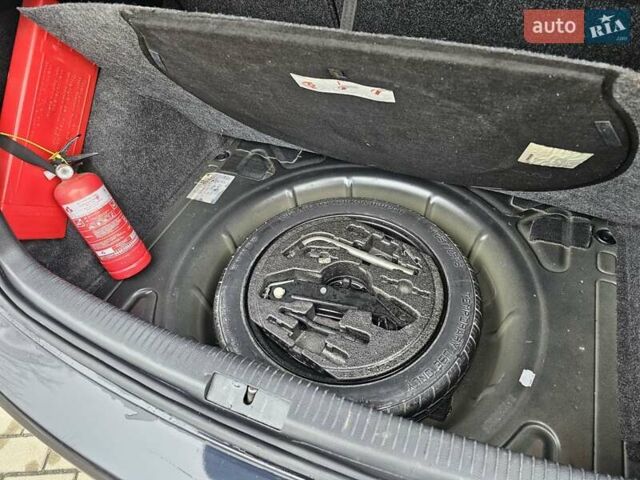 Черный Фольксваген Гольф, объемом двигателя 1.6 л и пробегом 218 тыс. км за 7900 $, фото 34 на Automoto.ua