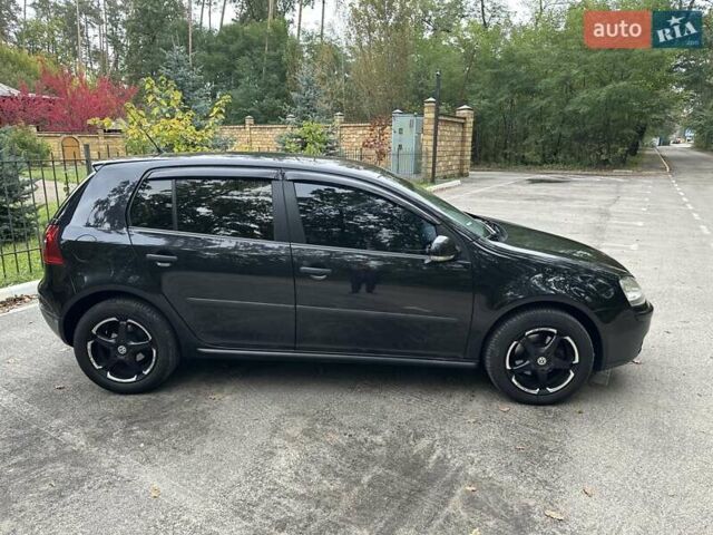 Черный Фольксваген Гольф, объемом двигателя 1.6 л и пробегом 196 тыс. км за 7000 $, фото 10 на Automoto.ua