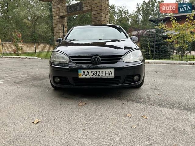 Черный Фольксваген Гольф, объемом двигателя 1.6 л и пробегом 196 тыс. км за 7000 $, фото 13 на Automoto.ua