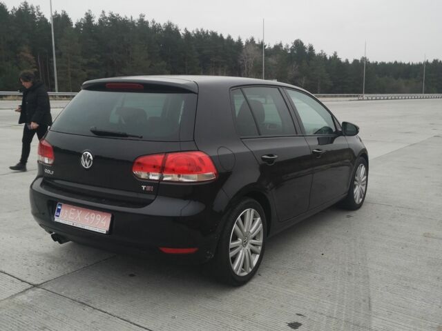 Черный Фольксваген Гольф, объемом двигателя 0 л и пробегом 173 тыс. км за 9000 $, фото 2 на Automoto.ua