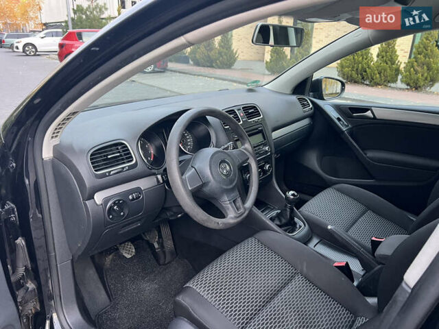 Фольксваген Гольф 2009 в Хмельницком на Automoto.ua Черный Фольксваген Гольф, объемом двигателя 1.4 л и пробегом 207 тыс. км за 7499 $, фото 33 на Automoto.ua