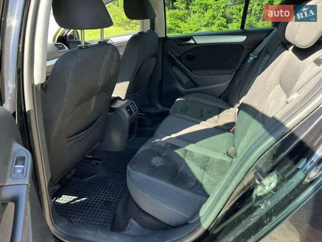 Чорний Фольксваген Гольф, об'ємом двигуна 2 л та пробігом 345 тис. км за 10300 $, фото 17 на Automoto.ua