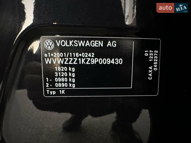 Чорний Фольксваген Гольф, об'ємом двигуна 1.4 л та пробігом 135 тис. км за 6950 $, фото 26 на Automoto.ua