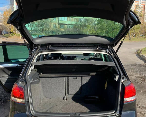 Чорний Фольксваген Гольф, об'ємом двигуна 1.4 л та пробігом 222 тис. км за 9700 $, фото 26 на Automoto.ua