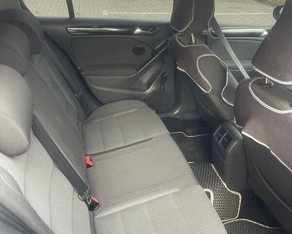 Черный Фольксваген Гольф, объемом двигателя 1.4 л и пробегом 190 тыс. км за 6890 $, фото 4 на Automoto.ua