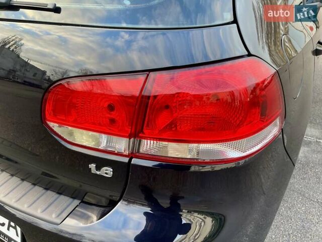 Черный Фольксваген Гольф, объемом двигателя 1.6 л и пробегом 247 тыс. км за 7950 $, фото 25 на Automoto.ua