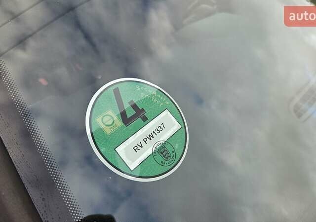 Черный Фольксваген Гольф, объемом двигателя 1.39 л и пробегом 197 тыс. км за 7350 $, фото 32 на Automoto.ua