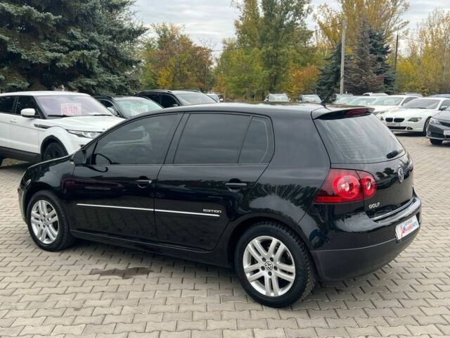 Черный Фольксваген Гольф, объемом двигателя 1.4 л и пробегом 208 тыс. км за 9200 $, фото 3 на Automoto.ua