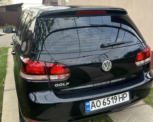 Черный Фольксваген Гольф, объемом двигателя 1.39 л и пробегом 239 тыс. км за 6800 $, фото 4 на Automoto.ua