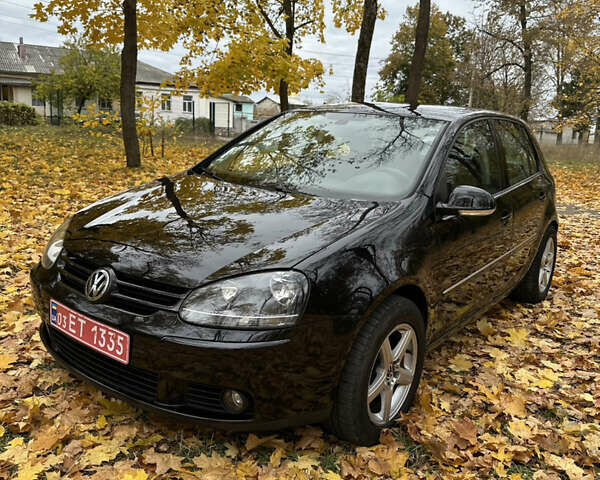 Черный Фольксваген Гольф, объемом двигателя 1.4 л и пробегом 184 тыс. км за 6600 $, фото 2 на Automoto.ua