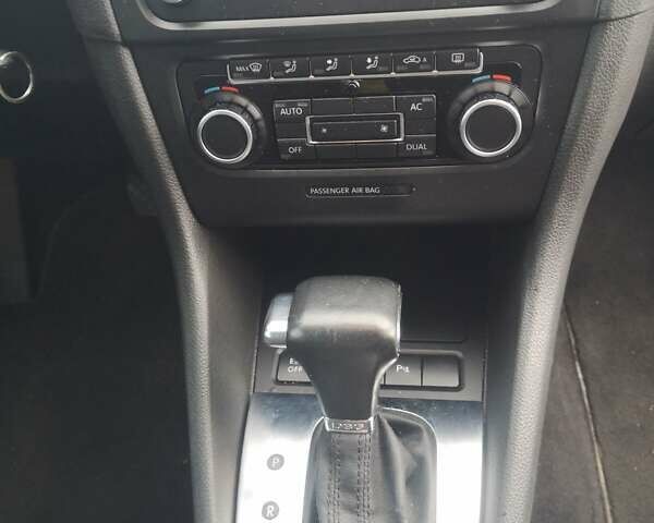 Черный Фольксваген Гольф, объемом двигателя 1.4 л и пробегом 173 тыс. км за 8700 $, фото 11 на Automoto.ua