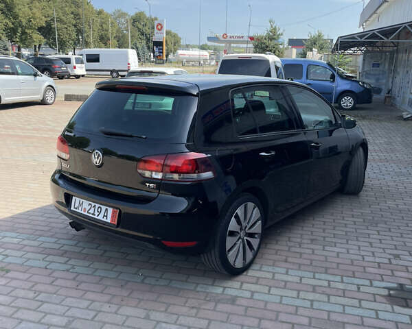 Чорний Фольксваген Гольф, об'ємом двигуна 1.39 л та пробігом 208 тис. км за 7900 $, фото 5 на Automoto.ua