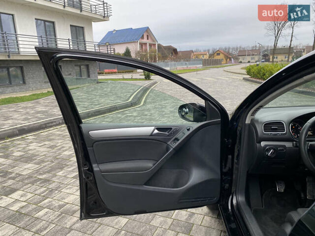 Черный Фольксваген Гольф, объемом двигателя 1.39 л и пробегом 190 тыс. км за 7200 $, фото 21 на Automoto.ua