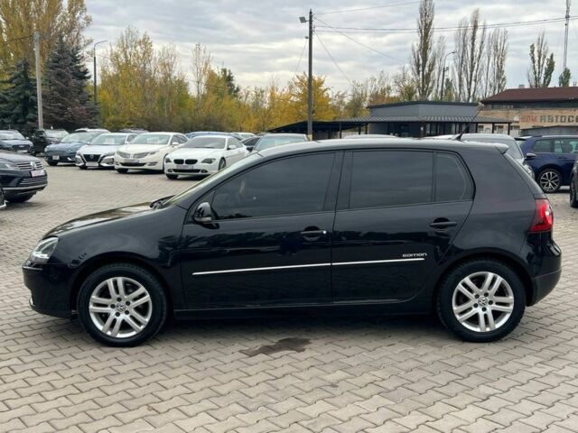 Черный Фольксваген Гольф, объемом двигателя 1.4 л и пробегом 208 тыс. км за 9200 $, фото 2 на Automoto.ua