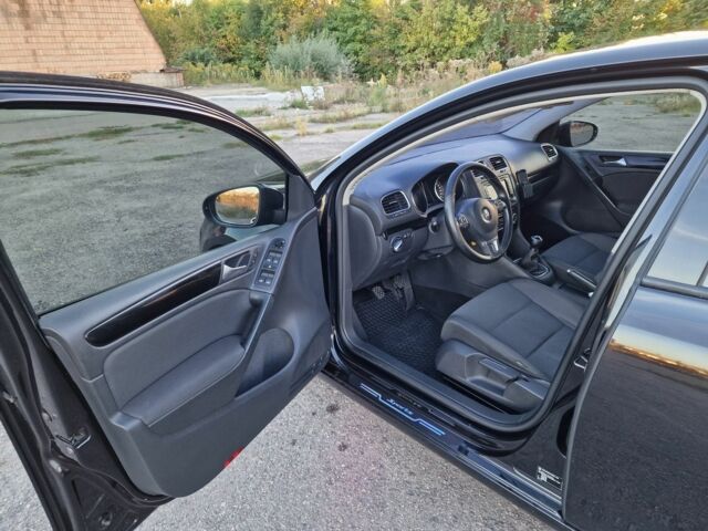 Чорний Фольксваген Гольф, об'ємом двигуна 2 л та пробігом 307 тис. км за 7499 $, фото 11 на Automoto.ua