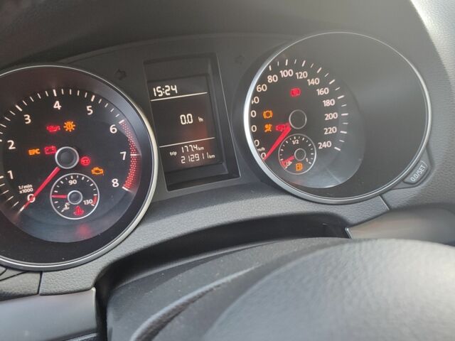 Черный Фольксваген Гольф, объемом двигателя 1.4 л и пробегом 217 тыс. км за 6700 $, фото 18 на Automoto.ua