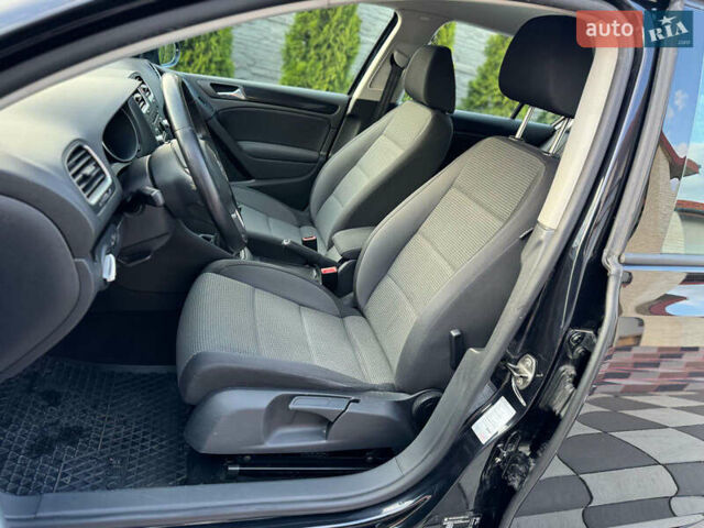 Черный Фольксваген Гольф, объемом двигателя 1.4 л и пробегом 204 тыс. км за 7399 $, фото 12 на Automoto.ua