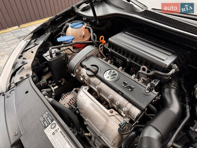 Черный Фольксваген Гольф, объемом двигателя 1.39 л и пробегом 193 тыс. км за 7600 $, фото 2 на Automoto.ua