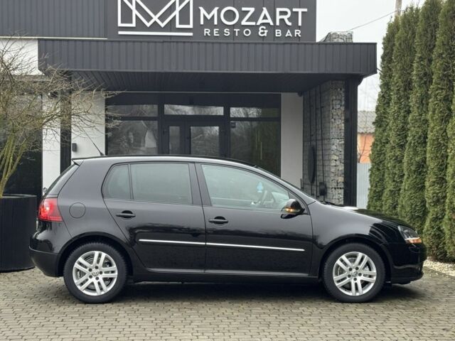 Черный Фольксваген Гольф, объемом двигателя 0 л и пробегом 270 тыс. км за 5700 $, фото 7 на Automoto.ua