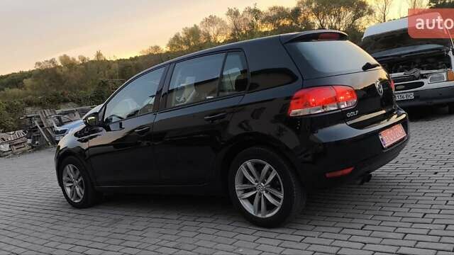 Чорний Фольксваген Гольф, об'ємом двигуна 1.39 л та пробігом 187 тис. км за 8000 $, фото 8 на Automoto.ua