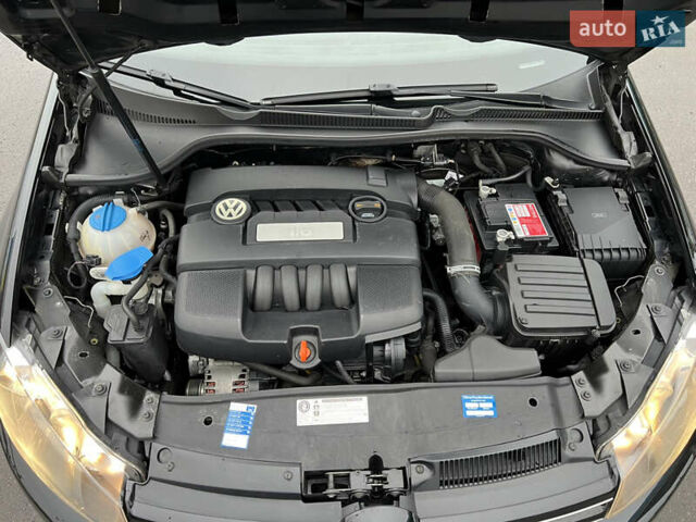 Черный Фольксваген Гольф, объемом двигателя 1.6 л и пробегом 241 тыс. км за 7999 $, фото 37 на Automoto.ua
