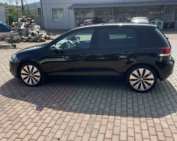 Чорний Фольксваген Гольф, об'ємом двигуна 1.39 л та пробігом 208 тис. км за 7900 $, фото 32 на Automoto.ua