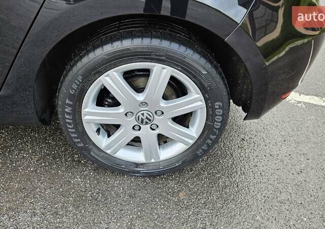 Черный Фольксваген Гольф, объемом двигателя 1.39 л и пробегом 197 тыс. км за 7350 $, фото 28 на Automoto.ua