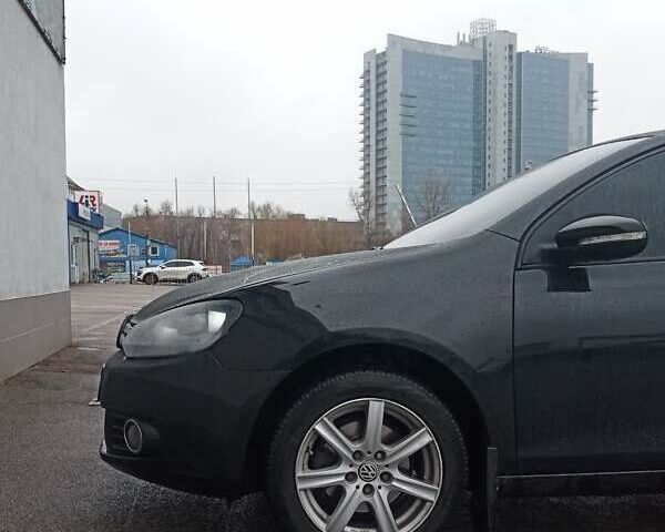 Черный Фольксваген Гольф, объемом двигателя 1.6 л и пробегом 214 тыс. км за 8200 $, фото 2 на Automoto.ua