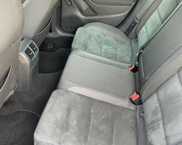 Чорний Фольксваген Гольф, об'ємом двигуна 1.39 л та пробігом 208 тис. км за 7900 $, фото 62 на Automoto.ua