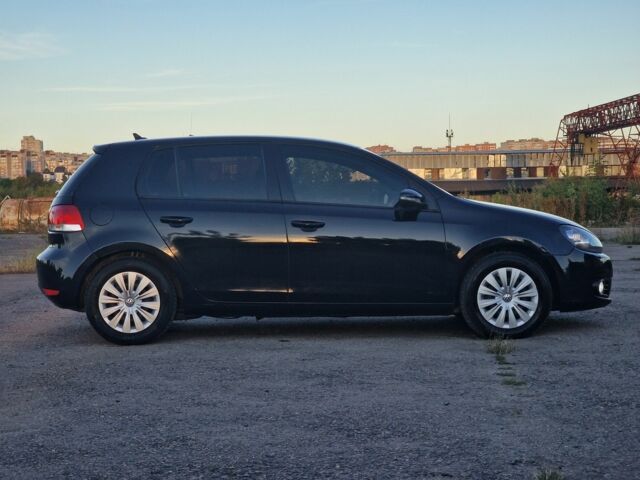 Чорний Фольксваген Гольф, об'ємом двигуна 2 л та пробігом 307 тис. км за 7499 $, фото 3 на Automoto.ua