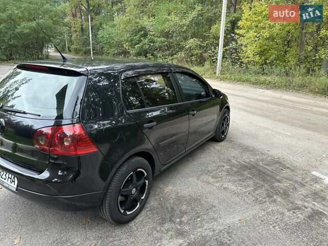 Черный Фольксваген Гольф, объемом двигателя 1.6 л и пробегом 196 тыс. км за 7000 $, фото 9 на Automoto.ua