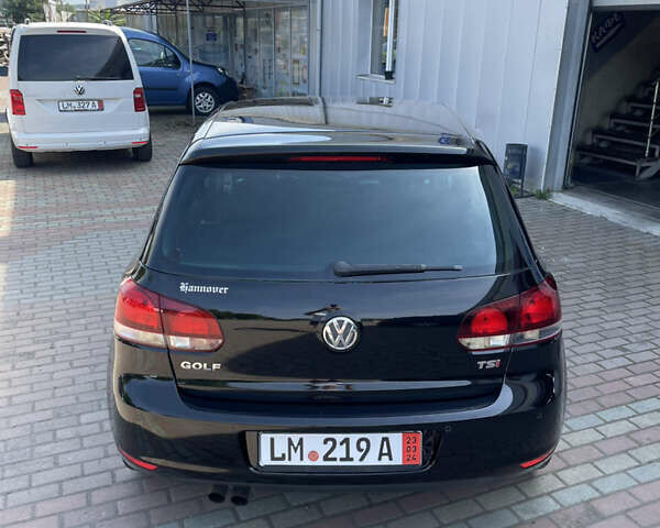 Чорний Фольксваген Гольф, об'ємом двигуна 1.39 л та пробігом 208 тис. км за 7900 $, фото 6 на Automoto.ua