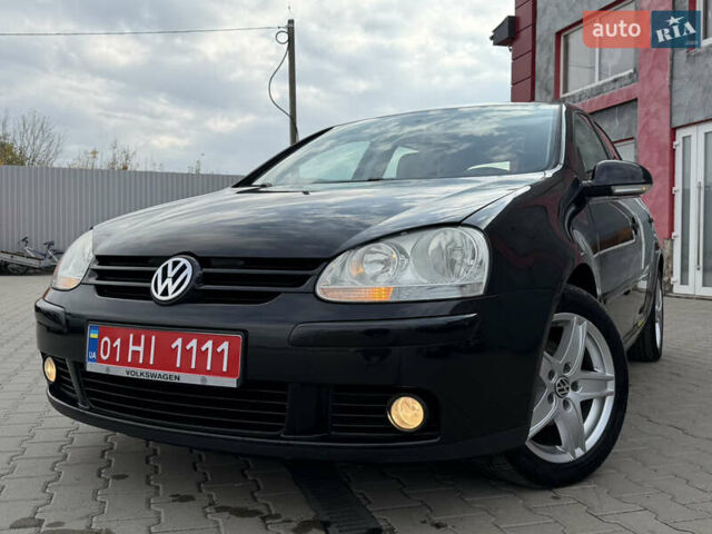 Черный Фольксваген Гольф, объемом двигателя 1.6 л и пробегом 243 тыс. км за 5999 $, фото 5 на Automoto.ua