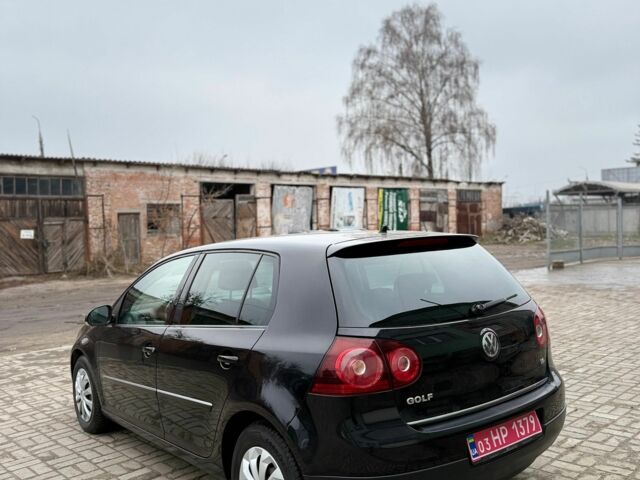 Черный Фольксваген Гольф, объемом двигателя 0 л и пробегом 185 тыс. км за 6999 $, фото 2 на Automoto.ua