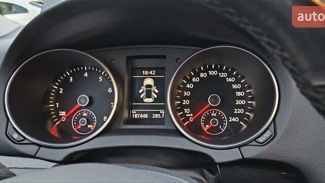Чорний Фольксваген Гольф, об'ємом двигуна 1.39 л та пробігом 187 тис. км за 8000 $, фото 23 на Automoto.ua