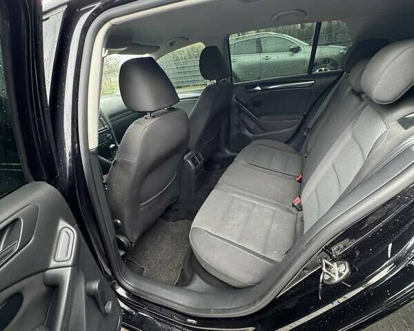 Черный Фольксваген Гольф, объемом двигателя 1.39 л и пробегом 235 тыс. км за 6999 $, фото 15 на Automoto.ua